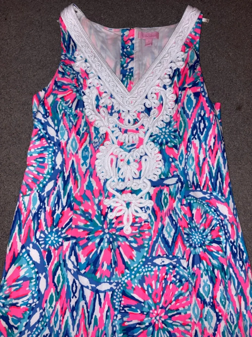 Lilly Pulitzer Gabby Shift Dress Size 8 – Tiki Pink “Shake It Up” 🌴💗 - Picture 3 of 5